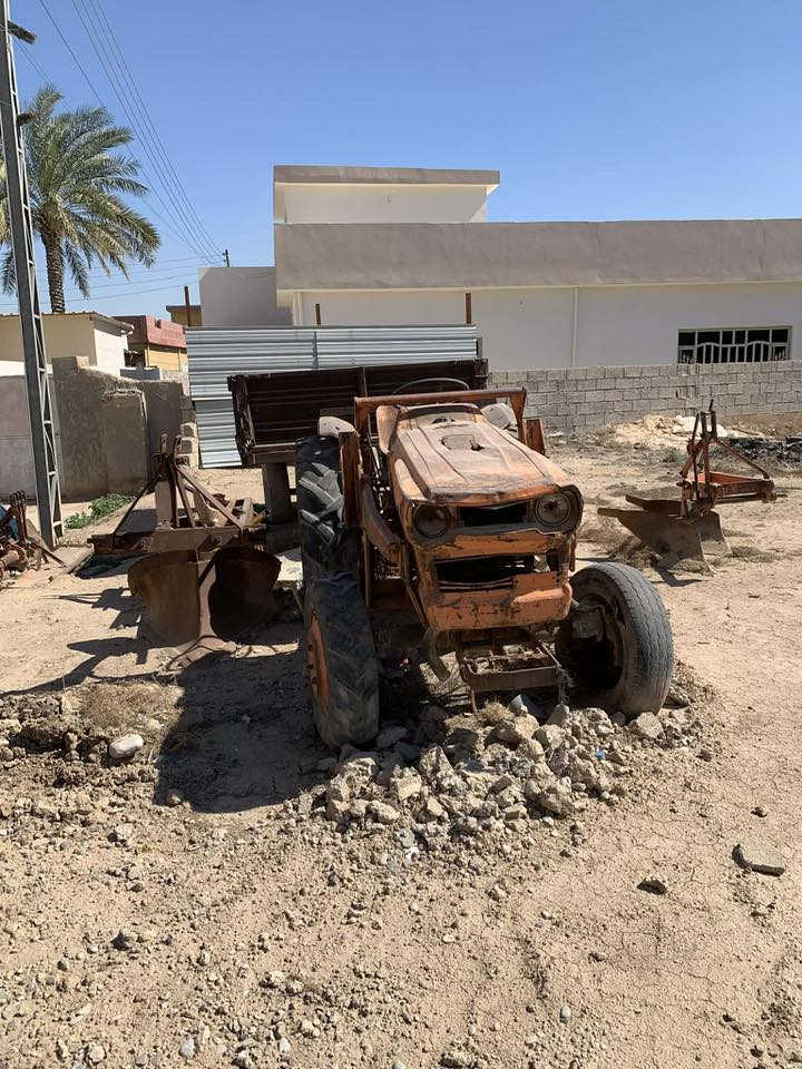 مكينة كابوتة للبيع مع ملحقاتها للاستفسار التواصل على الرقم *********** المكان المدائن سلمان باك
