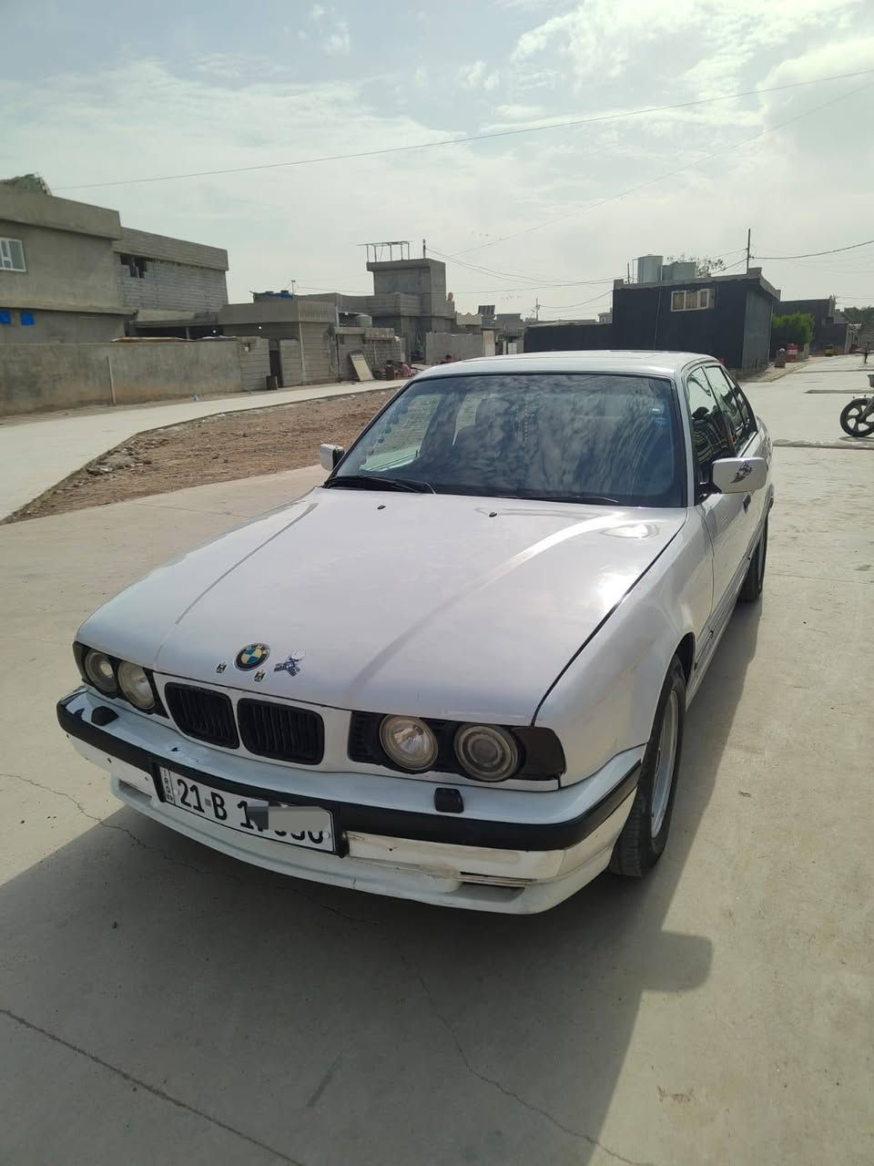 سلام عليكم موديل ٩٤ بجم عريض كير محرك اكسل تبريد تدفئه شرط   تحويل او وكاله  سياره عل بلاد ٢ جمالغ امامي صبغ فقط   واتس *********** زين ***********  سعر ٧٥
