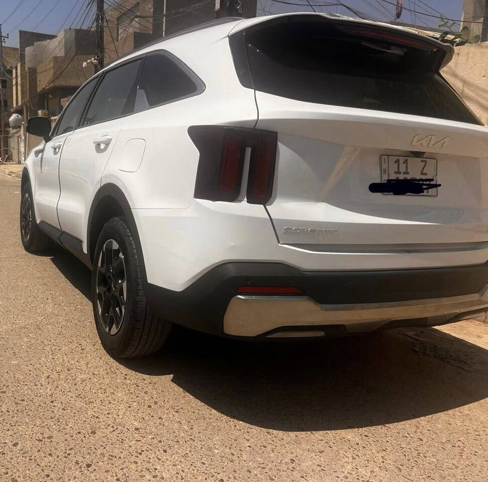 KIA SORENTO S 2024
كيا سورنتو وارد امريكي
بيها تصليح بمقدمه البنيد
وتكحيل بالجاملغ
مشاية 24 الف
مرقم بغداد
صور الحادث بالمنشور
السعر 265$
مكانها  الزعفرانية 
***********
