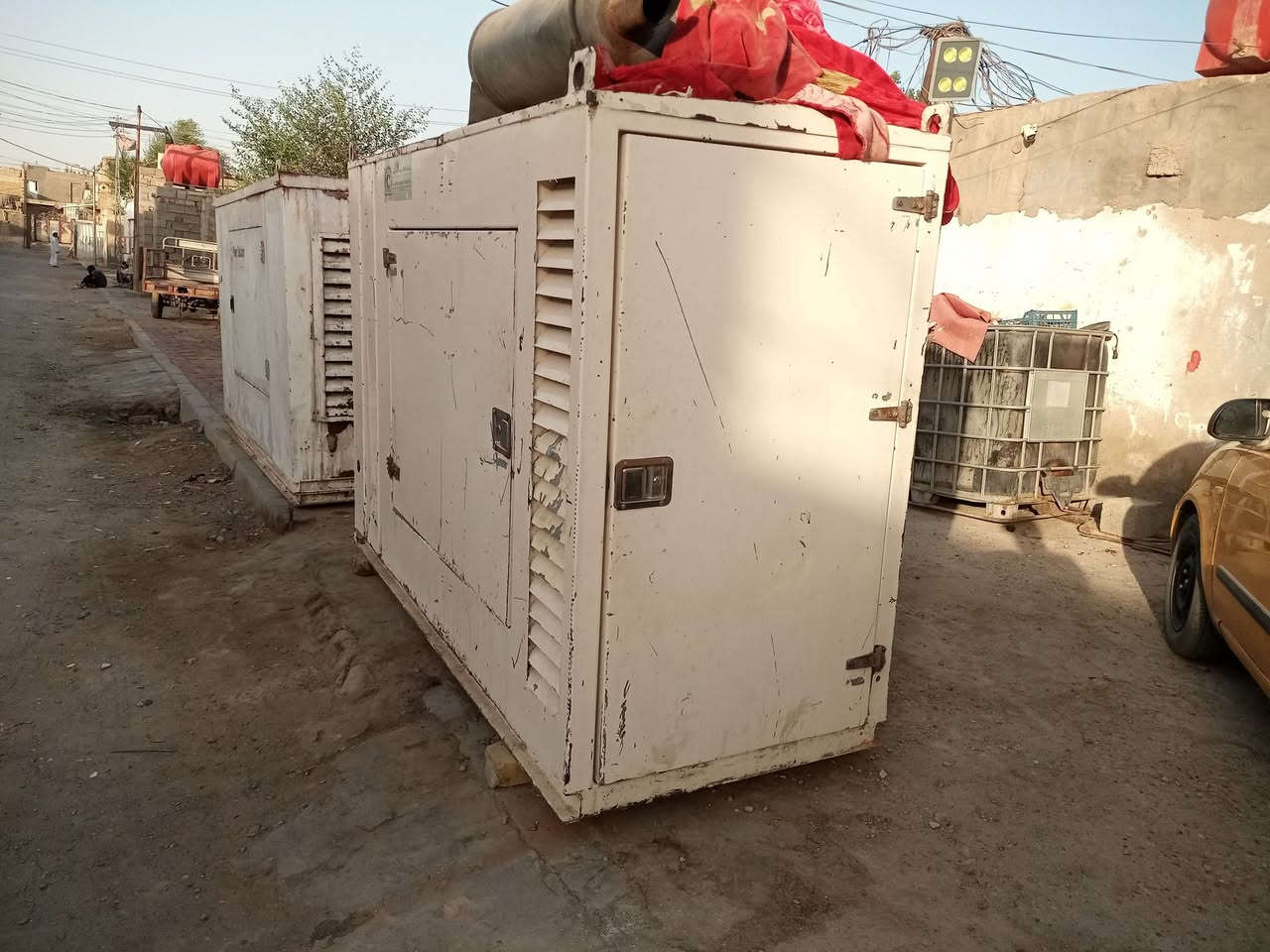 لبيع بيركز نكليزي صلي وعشقل ٦٠ كيفي فول كاتم سفسار كثر نصل ***********
