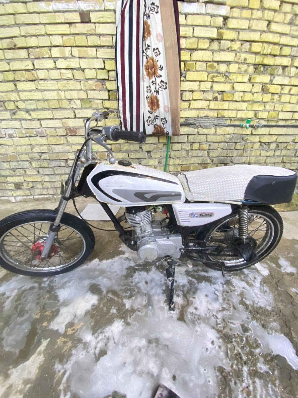 لبيع دراجه كللك سعر 130مكان ن
حله ناحيه النيل ***********
