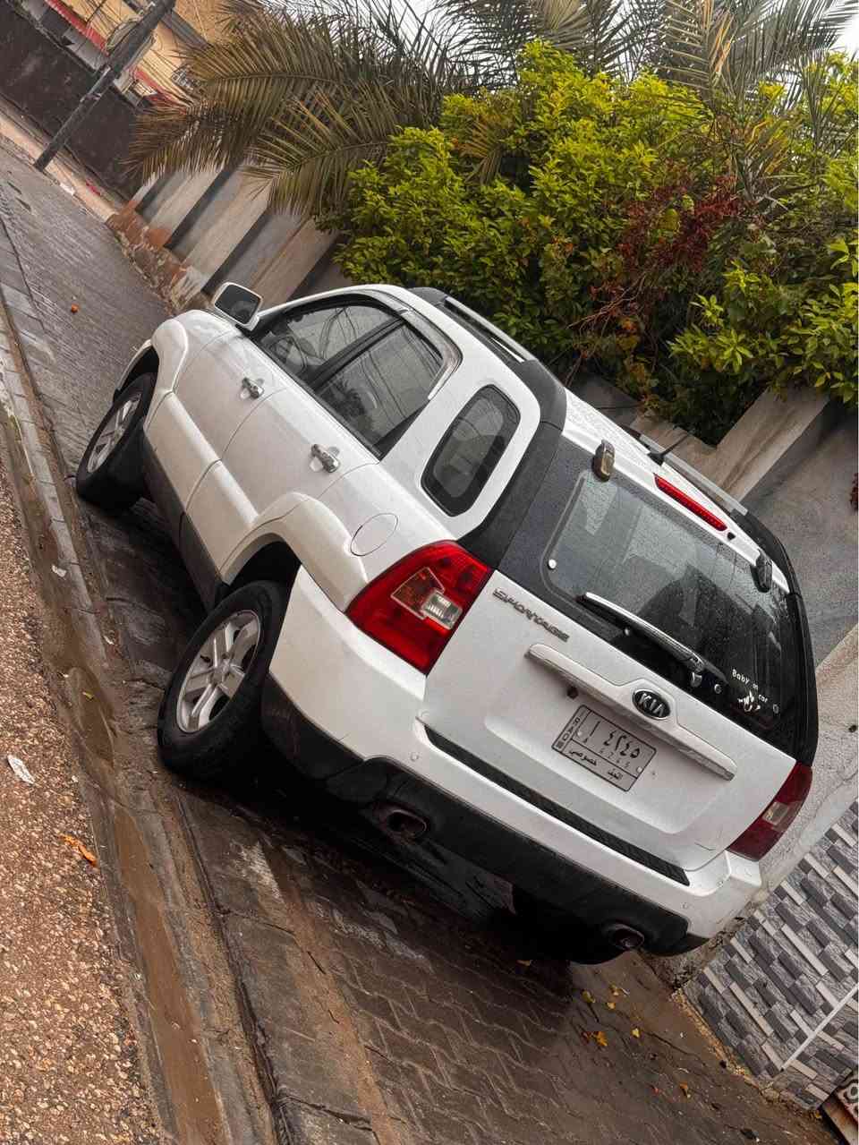 سبورتنج 2009
جديده وجاهزه مكفوله ماعدا بنيد صبغ بدون داخل سونر مرفق 
رقم نجف هزه وسنويه جديده 
تخم تاير حداديه مكينه تبريد كلشي شغال 

مكان نجف ***********
واتساب اتصال 
السعر 118 $ قفل جاهزه مجهزه  ماشيه 200 الف حقيقي
مكلف بالنشر النجف, العراق
