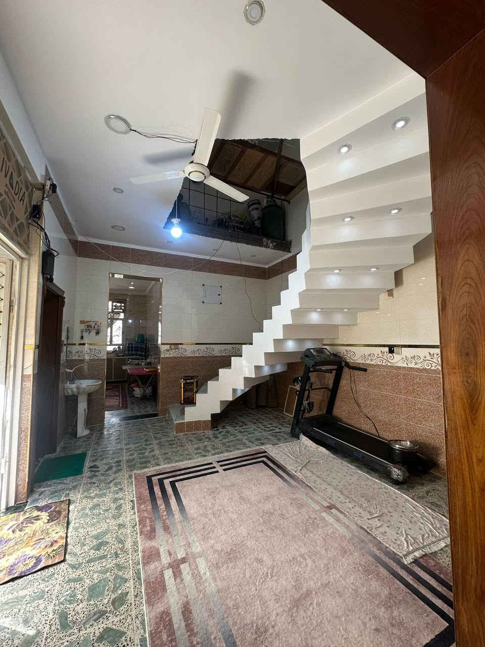 السلام عليكم
بيت 170متر زراعي سند 25 إقرار محكمة ب اسمي للأستفسار الاتصال على الرقم ***********
