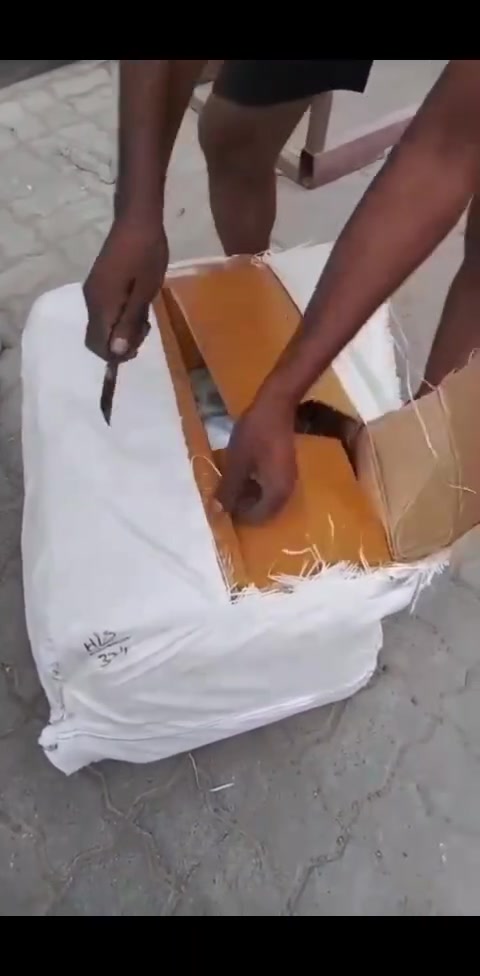 متوفر كمية
الكرتونة 27 درزن
مقاس من شهر حتا 24 شهر
الامارات دبي


**إذا كنت صاحب هذا الإعلان وتريد حذفه لأي سبب، رجاءا أرسل رسالة إلى الدعم الفني**