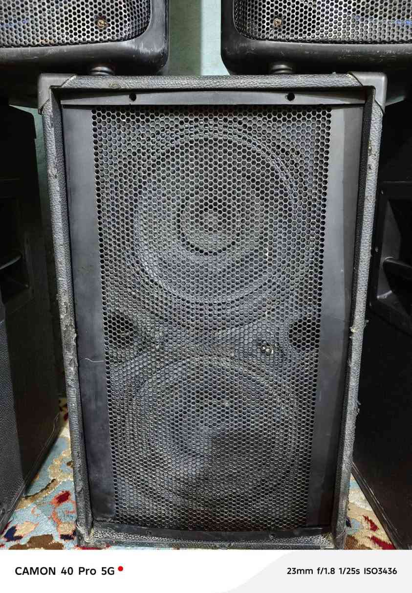 سلام عليكم سماعات 5 جدد مستخدمات شي قليل مستعجل عله بيعتهن كل ذني جاي شوفهن ب 500 وبيهن مجال مكاني بغداد حي النصر *********** تجي تفحص يله تاخذ
