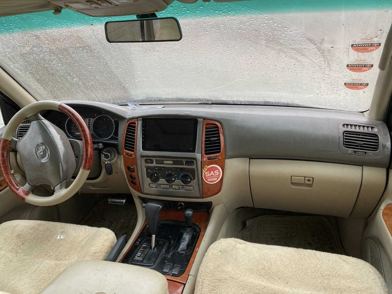 مۆنیكا بۆ فرۆشتن بێڕەقەمە علوج مۆدیلی 2003 فول مواسەفاتە سەغی بۆیاخی نیە گێڕو مەكینەو ئەكسل و دەبڵ ئەكسلی بەشەرت چوار تایەو ویلی ١٦ی لۆكی لە ژێرایە بێ مەسرەفە تونو تۆڵو جایزە ماشاڵڵە زۆر جوانە قەپو قوپی نیە  سعری  105 گڵا و معامەلە
***********
