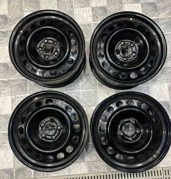 تخم كبات ويل بوليسي اصلي حجم ١٨ للبيع السعر ١٥٠ الف قفل ***********
