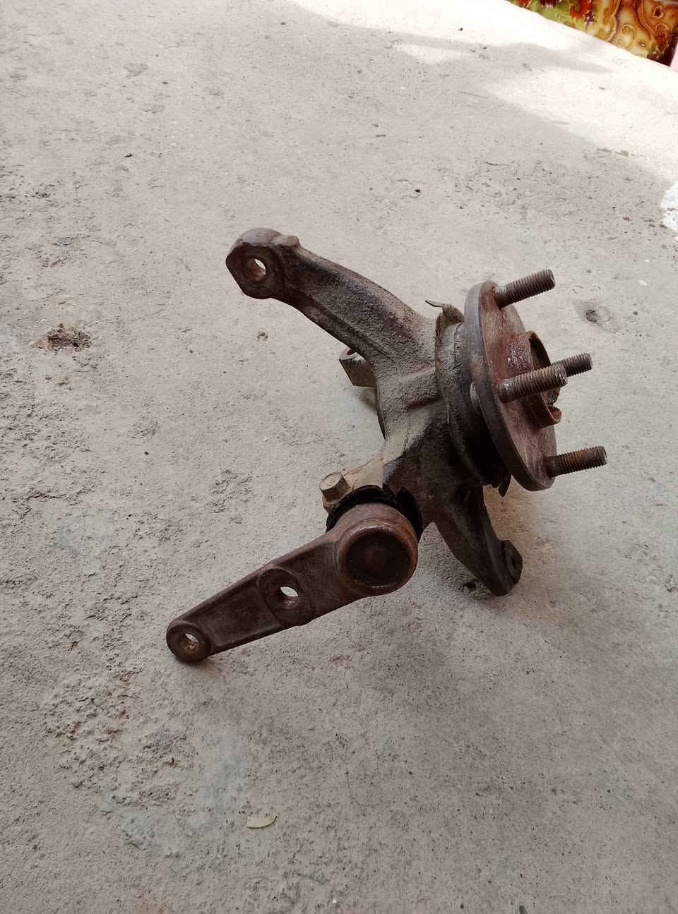 السلام عليكم. صطاب اكسن مال سيارا مازده صرصر ام عيون. للبيع رقم الهاتف***********
