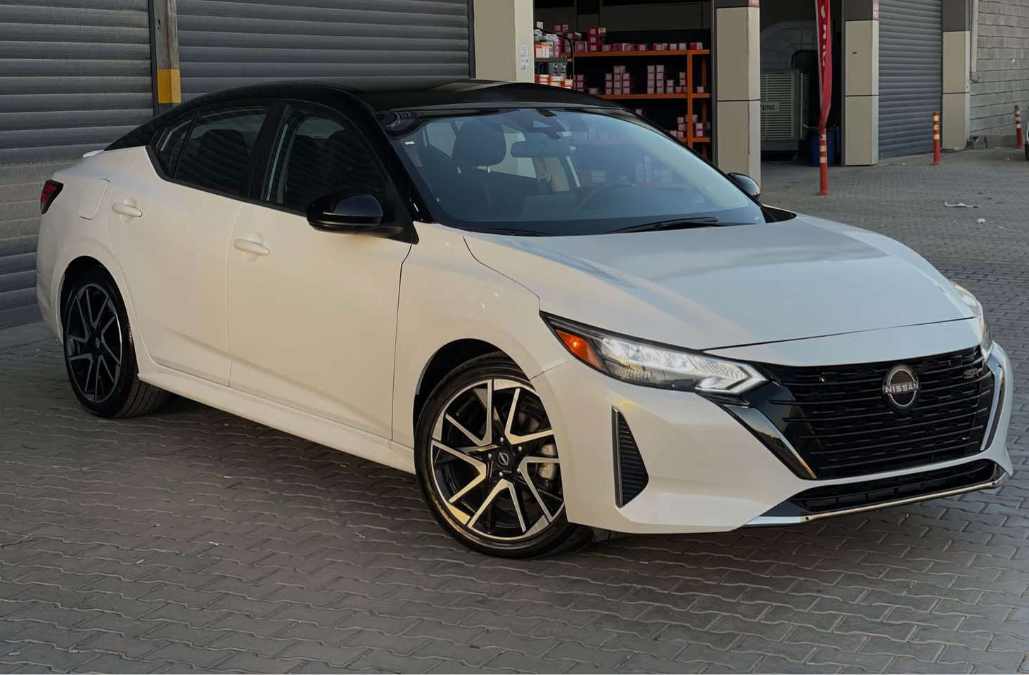 NISSAN SENTRA SR 2024 
بەسمە 
کامێرا
ڕادار 360
حاسە 360 
کوشن هیتەر 
بیلادی سەقف ڕەش 
لایت LED 
ویل کڕۆم 

بەس بۆنیت بۆیاخ 
هیچ مەسرەفی تیا نیە 
سەیارەکە ژمارە کاتیە و 2 مانگی تیایە بە شەرتی ڕەقەم 

3N1AB8DV5RY264002.   ڕەقەم شانسی 

$ 147 معامەلە 

*********** السليمانية, العراق
