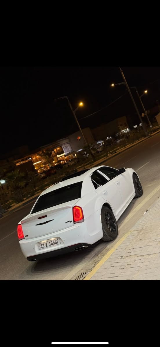 بسم الله الرحمان الرحيم
اوبامه s300 2020 اصل كلين فقط بارد صبعين
ماشيه 120 كيلو
فول الفول 1/1
رادار امامي
نقطه عمياء فتحتة سقف بنرامه
داخل احمر
كشن ميموري
فول للخير
السعر 300
مكان سياره بصره
***********
