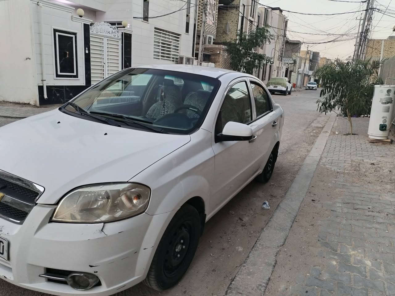 للبيع فقط
افيو موديل ٢٠١١
72 وبيها مجال قليل
رقم انگليزي بابل باسمي 
مكان السيارة بالنحف
المحرك مفتوح المرغوب 
 مكينة وگير نظيفات
تبريد شغال 
تخم تاير جديد 
جام اوتو دواخل بيجي 
داخل السيارة نظيف 
. 
للاستفسار الاتصال ***********
