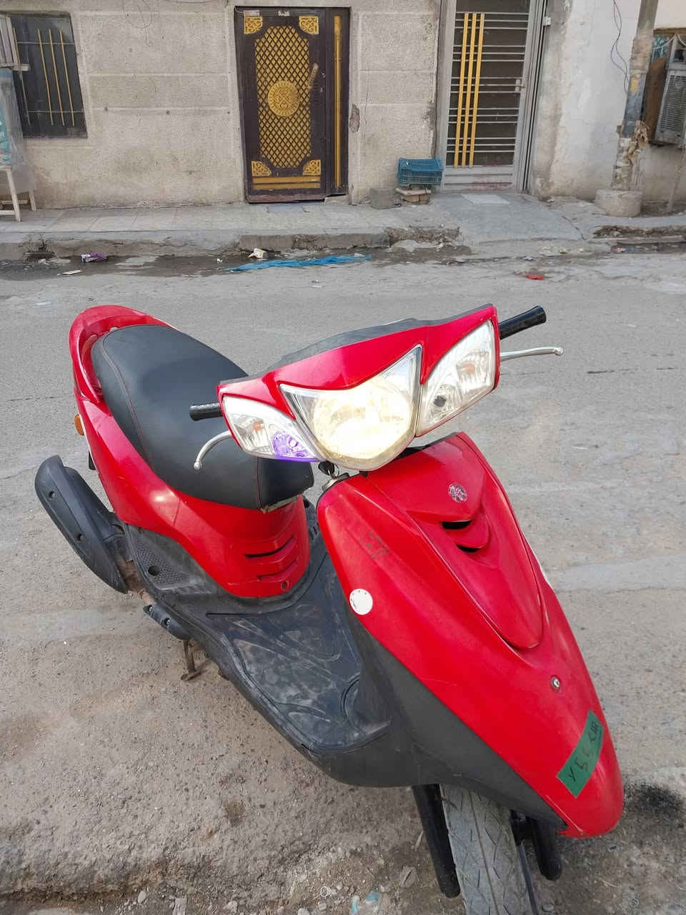 دراجه بغبغاء كفرات اصليه محرك ابلادي سلف كهربائيات كله شغاله مكاني شعله رقمي *********** اخوان الي يريده يخابر لان اني مكلف بل نشر
