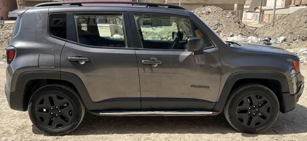 السلام عليكم
جيب رنكيد سبورت موديل ٢١

 

محركه ٢٤٠٠

السياره باسمي مكانه بابل 

حادثه موجود بالصور 

ماشيه ٦٠ الف كيلو 

سعره ١٤٥ وبي مجال ان شاء الله 

رقمي ***********
