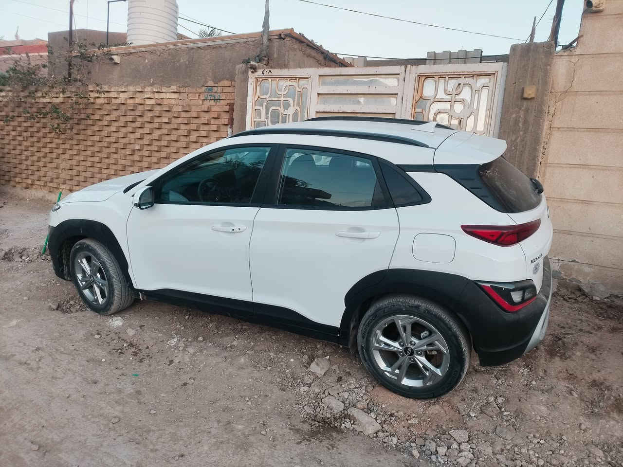 هونداي كونا موديل23 رقم بابل
مكينه 2000 دوش

بصمة تشغيل 

تشغيل عن بعد 

رادارات

شاشه 

كاميرا

كشن كهرباء

ماشيه22

بنيد مبدل اصلي نفس اللون 

يعني السياره بدون صبغ 

السعر146

***********
