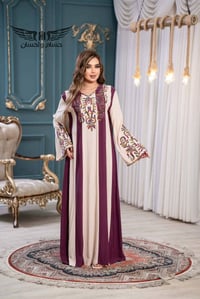 متوفر • ٣ ألوان • مقاسات L-XXXL