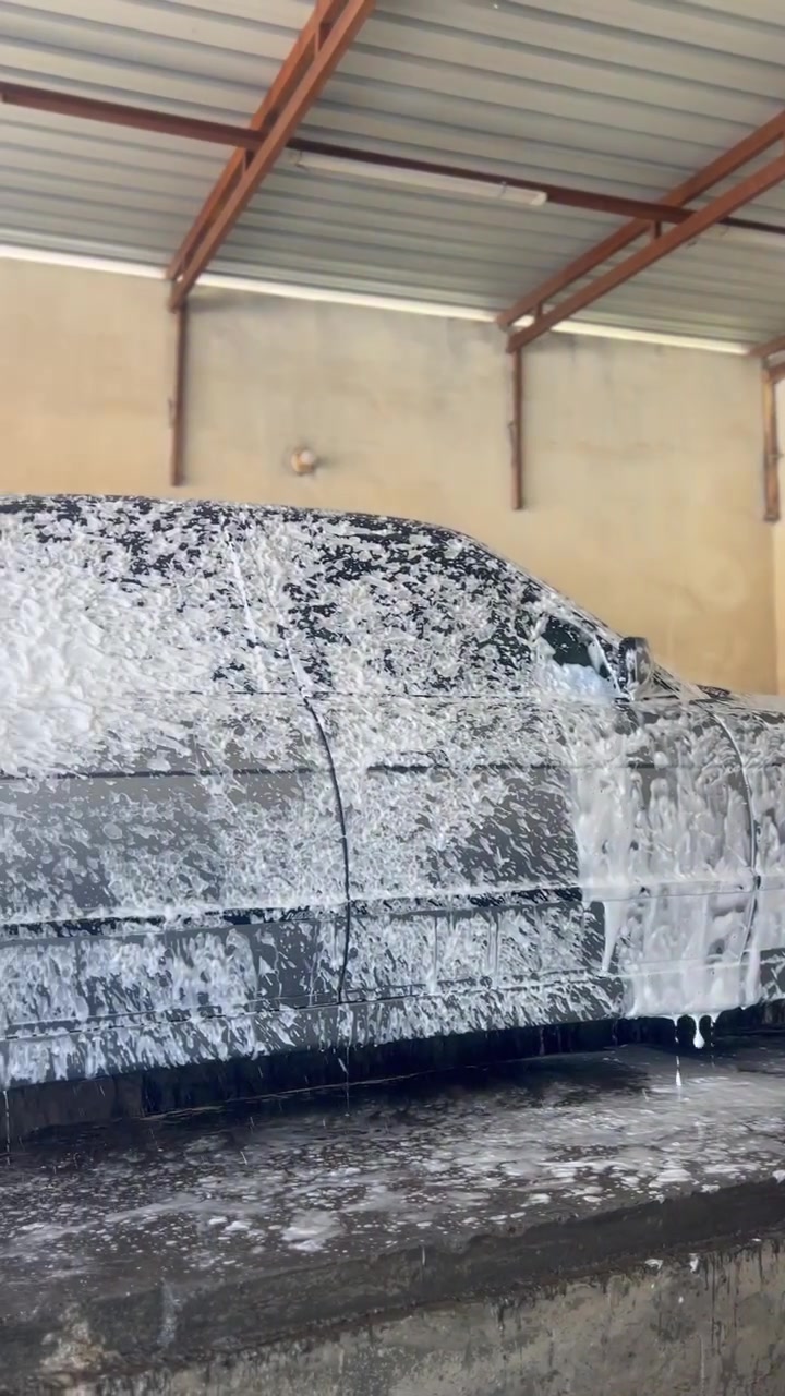 للبيع BMWسياره كامله مكمله تبريد ثلج صدر جديد تايرات جديد. سياره 525 سياره كدام العين كامله مكمله مكانه تكريت السياره ب70 وبيها مجال قليل***********
