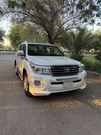لاندكروز2014 للبيع ابريم فول مواصفات   ماشيه 122000 بيها صبغ اثر شخوط ...