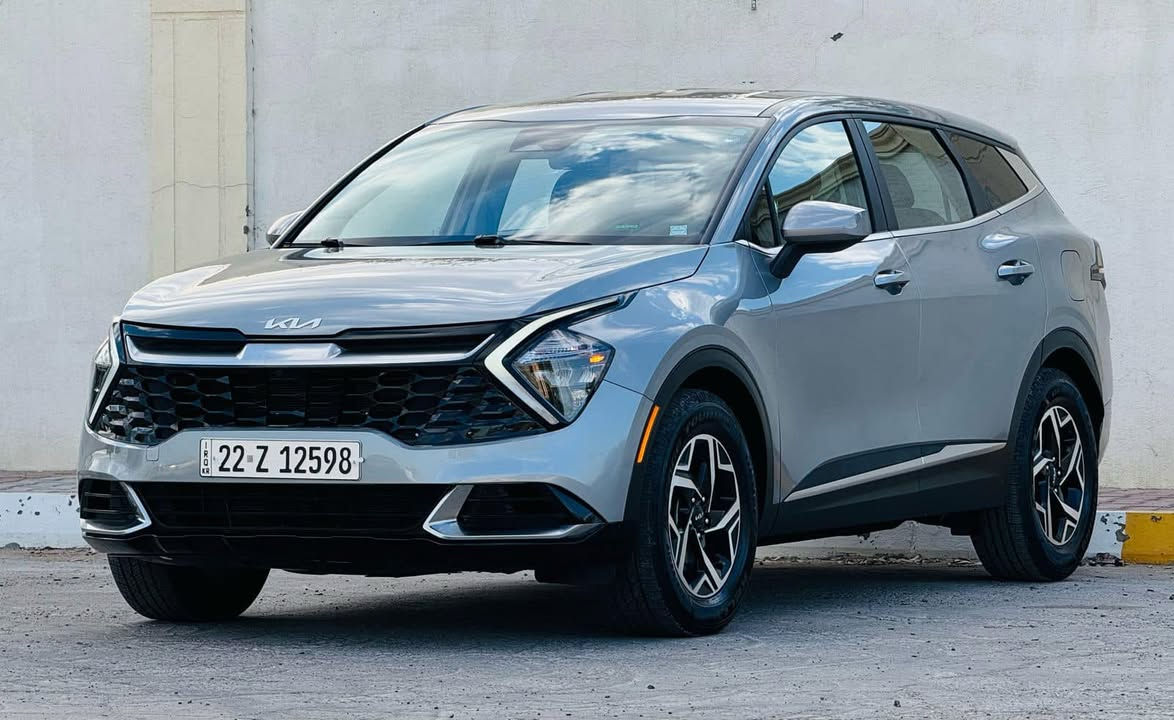 للبيع كيا سبورتج 
موديل ٢٣
امريكي ضرر جدآآآ بسيط
بدون ايرباك 
سيارة جدآآ نظيفة
السعر ١٩ وبيهة مجال شي بسيط
مكان السيارة بغداد 
للاستفسار 
*********** 
ابو ياسر
