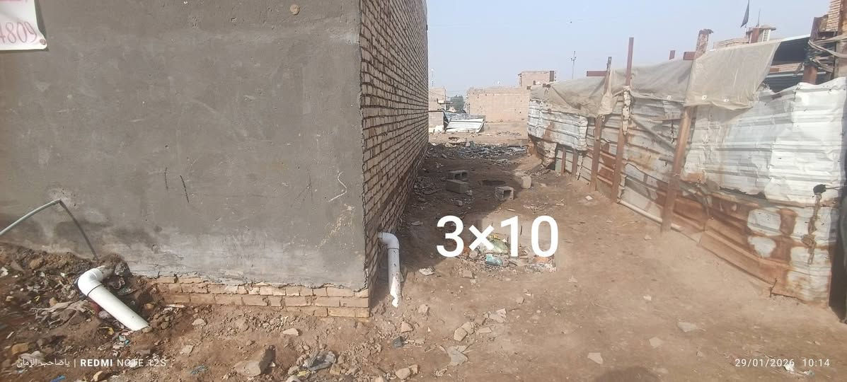 بيت 130 متر 100 بناء و30 قطعه 
في حي الرحمه الاولى طريق الطيب قرب المدرسه الكرفان القديمه 
رقم معامله كامله 
للاستفسار تواصل خاص 
او الاتصال على الرقم ***********
