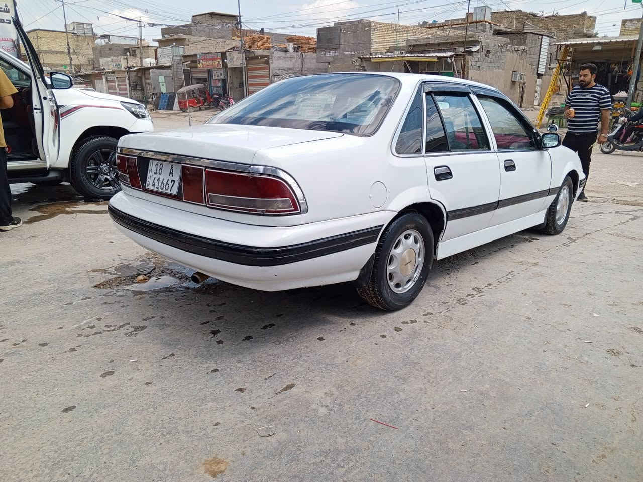 السلام عليكم للبيع دايو برنس موديل 95 محرك 2000 كير اوتماتيك مصبوغة عام للجمالية تخم تاير جديد مع السيبر مكينة وكير كفالة مابيها ضربه ولا حادث سنوية لل29 رقم دولي بابل السيارة جاهزة وبيها اي نقص شلعة بطناخ ترايك بصرة وانطيك ضمان بيها يوم تفحصها براحتك السعر 40 وبيها مجال بسيط مكان السيارة بغداد او الناصرية الاتصال ***********
