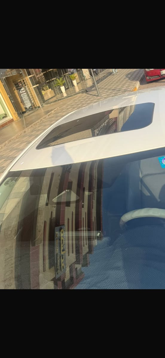 كورلا شكلٍ الخليجي مكفولة جكه مابيها
كورلا 2025  شكل خليجي هايبرد مكينه 1800 علامه سوده HEV   شحن ذاتي   مرقم بغداد كامل وجاهز 
ماشية 6000 باسمي 

‎المواصفات 

مكينه 1800 هايبرد شحن ذاتي 

سلايت 

كراسي جلد اصلي+ دركة جلد وحياكه  

رادار + تحديد مسار طريق + قيادة ذاتيه 

قرائة علامات الطريق المرورية

بصمة تشغيل + دخول ذكي  يدة الباب

هاندر بريك بصمة + اوتو هولد 

 بطاين بوب حياكه  مطرز 

كيجات ديجتل 

شاشه مسجل +تبريد بيانو + كامره خلفيه دوارة + كار بلي 

تبريد قطعتين 

لايت زينون عالي ناصي + بروجكتر لد زينون + لد صباحي زينون+ بكلايت لد 

 حساس اطار + حساس مطر + حساس لايت داينمك عالي ناصي اوتو 

ايفو مود + مود درايف + مانع انزلاق 

تحكم  الستيرن كامل مع كروس سرعه

 ايرباك عدد 10

ويل كب  حجم 16 

بغداد السيدية 
***********
