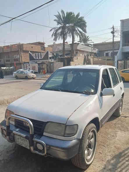 سلام عليكم سبورتج موديل ١٩٩٦ محرك بانزين كير اتو ماتيك سياره جهازه معمر جديد  دوشمه جديده بدون ضربه قماره بلاديه بدون صبغ مكان سياره حي آور سعر ٣٨ وبيه مجال بسيط ***********/*********** بغداد
