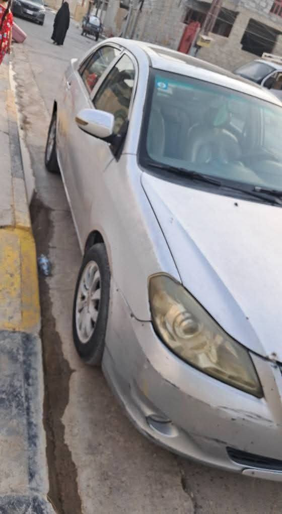 بي واي دي جي 3
موديل ٢٠١٣ السعر40 وبيها مجال رقم بغداد دولي 
تفاصيل أكثر اتصال *********** أو ***********
