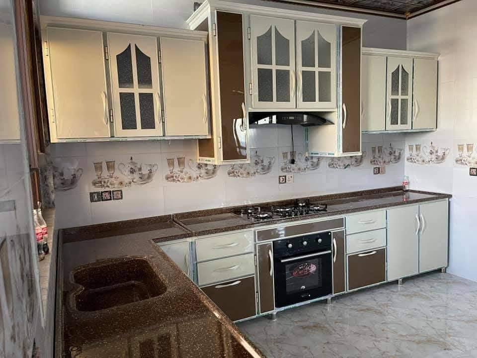 *رمضان كريم! 🌟*
*عرض مميز من معمل الامارة للمطابخ الحديثة!*
احصل على مطبخ أحلامك بأفضل سعر!
- كاونتر: 135 الف للمتر
- باب بلاستك: 110 الف 
- شباك: 30 دولار للمتر
- محجل ألمنيوم: 35 دولار للمتر
- *النقل والشد مجاني!*
- *أجود أنواع المواد التركية!*
- *دقة عالية في العمل!*

اتصل الآن وابدأ حياة جديدة! 📞 ***********
العنوان: موصل الجديده، شارع السايلو
