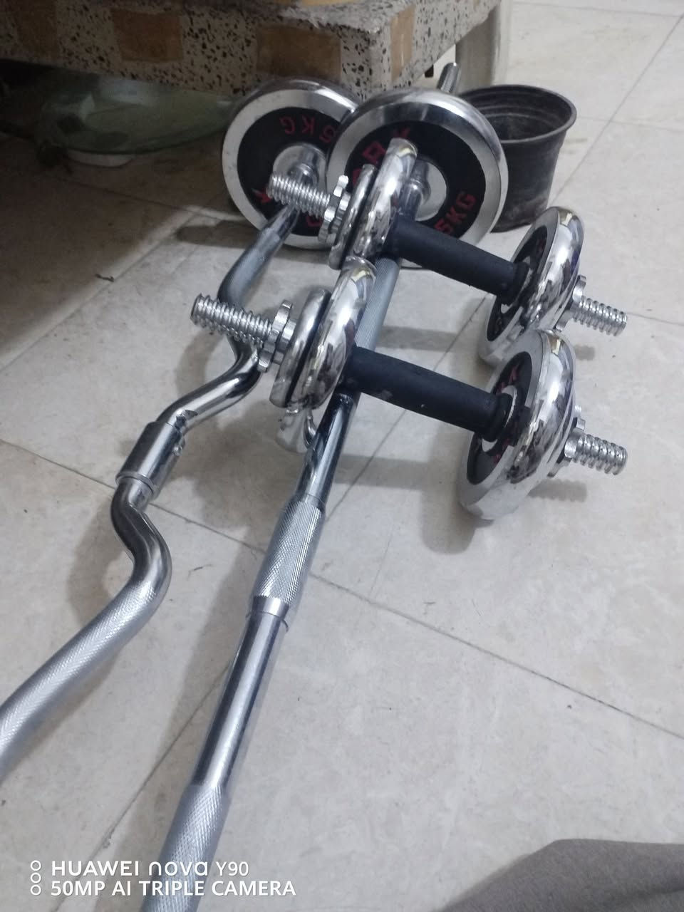 السلام عليكم
للبيع حقيبة اوزان مستعملة قليل جدا اخت الجديدة
مع مسطبة متعدد متحركة قيم بالي يرضي الله
المكان بغداد حي الجامعه


**إذا كنت صاحب هذا الإعلان وتريد حذفه لأي سبب، رجاءا أرسل رسالة إلى الدعم الفني**