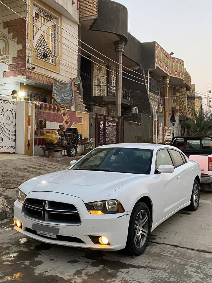 سلام عليكم جارجر للبيع 2014 رقم بغداد تحويل سياره حادثه جاملغ وباب المامي فقط سياره جديده كلش 
ويل 18 خليجي دواخل بيجي لايت زنون سياره جاهزه للاخير 
مال جناي سياره مكاني ذي قار سعرا 153 وشراي انتصل 
***********
