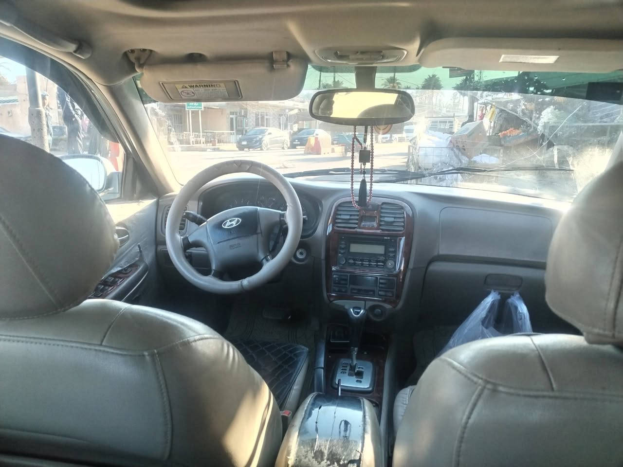 سوناته وفود 2005فول مواصات
كير محرك فول 6سلندر
كشن كهربائي
مري كهربائي
تنته
حساس بك
تخم تاير جديد
رقم بغداد
خياس ماكو عله وضع الشركه
سياره فول الفول مال جناي 72وبيهه مجال حك الجيه
***********
