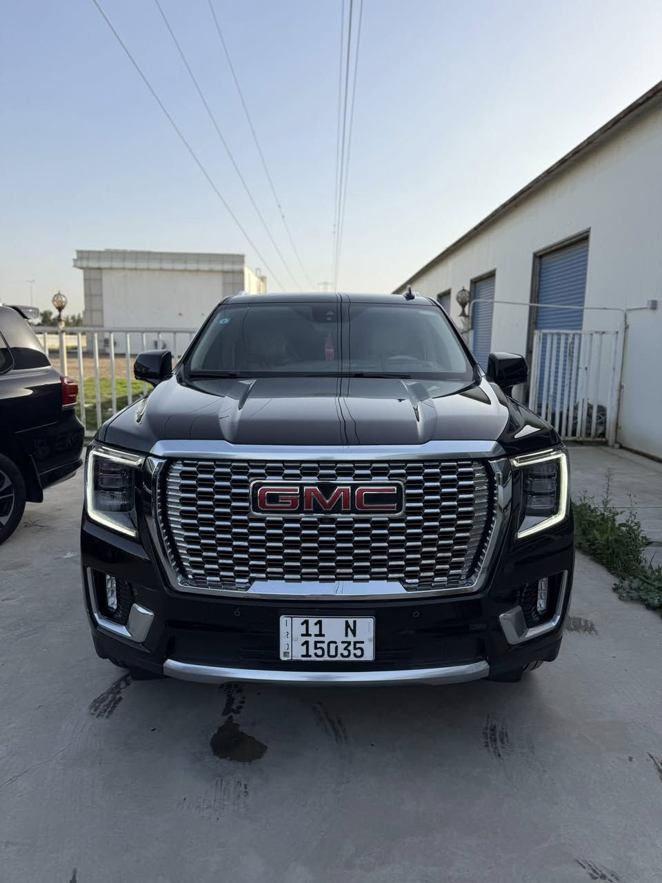 GMC YUKON DENALI

جي ام سي يوكون دينالي الجديد كلياً 

ماشيه 70الف 
الموديل :23

السعر6دفاتر وبيها مجال 
كفاله عامه بدون صبغ بدون بارد بدون فتح محرك كير بشرط 

اللون : اسود
حجم المحرك : 6.2 لتر 
عدد الاسطوانات : 8 سلندر 
القوة الحصانيه : 420 حصان 
الكير بوكس : 10 سرعات
فل مواصفات : 
نظام هيدروليك ( جكات )
دخول ذكي للسياره ( بصمة )
شاشات خلفية 
دفع رباعي دبل
دوسات كهرباء

السيارة رقم بغداد بأسمي تحويل مباشر 

🦅عبد الدليمي لتجارت السيارات 🦅

 العنوان بغداد الراشدية  
***********
