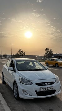 اكسنت • ٢٠١٤ • حادث خلفي