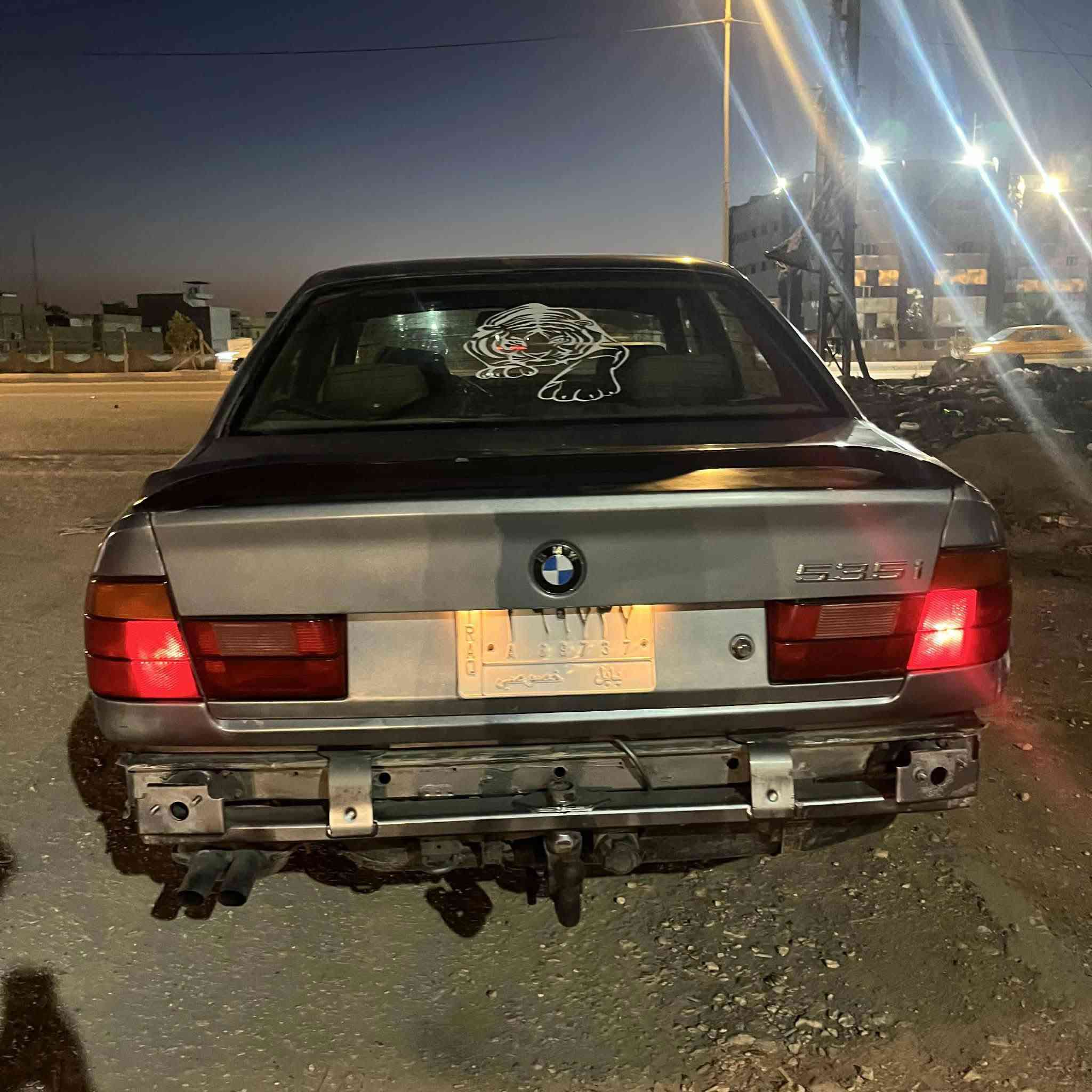 السلام عليكم بي ام 535  اصل  رقم بابل بسمي
موديل 92  فتحه شغال كشن كهربائي شغال كهربائيات مكينه وكير كفالة
السعر 32 مكانه بابل  للاستفسار ***********
