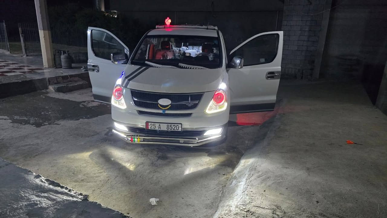 ستاركس للبيع ١١رقم كركوك انكليزي السعر 55وبيها مجال اتصال ***********
***********
مكان السيارة كركوك الحويجه قريه تل علي 
تستلم كاز البحث دوز كركوك سياره حلوه 
حياكم الجميع  سنويه لل29بيع مستعجل
