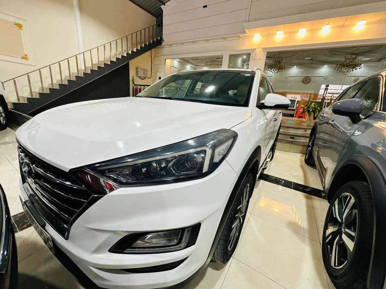 السلام عليكم
للبيع توسان 2019خليجي 
رقم اربيل الجديد دولي
ماشيه 150 حقيقي
بدون صبغ بدون تبديل مكفوله 
بصمه 
كشن كهرباء 
كشنات جلد 
داخل لونين 
شاشه كبيره 

#العنوان_تكريت
#السعر198$وبيه مجال 
#للستفسار***********
