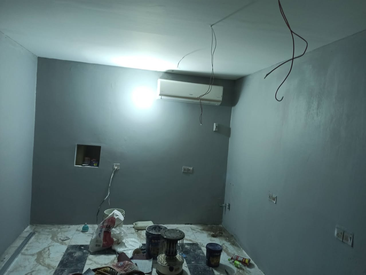 سلام عليكم صبغ بيبان وشبابيج و جدران داخل وخاري حله بابل ‏‪0787 689 4893‬‏
وتساب ***********
