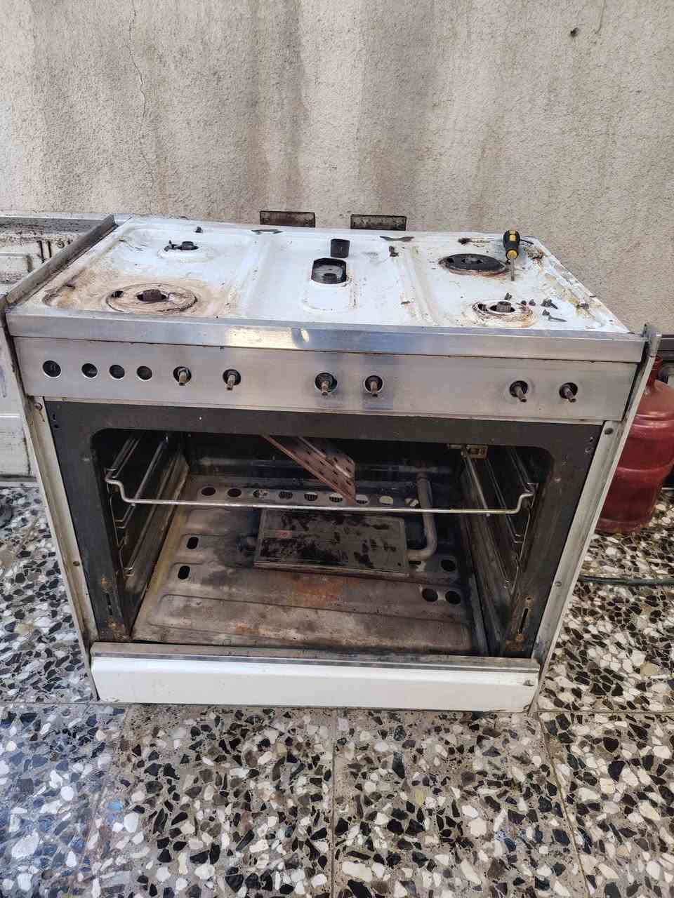 طباخ للبيع غراضه كامله


**إذا كنت صاحب هذا الإعلان وتريد حذفه لأي سبب، رجاءا أرسل رسالة إلى الدعم الفني**