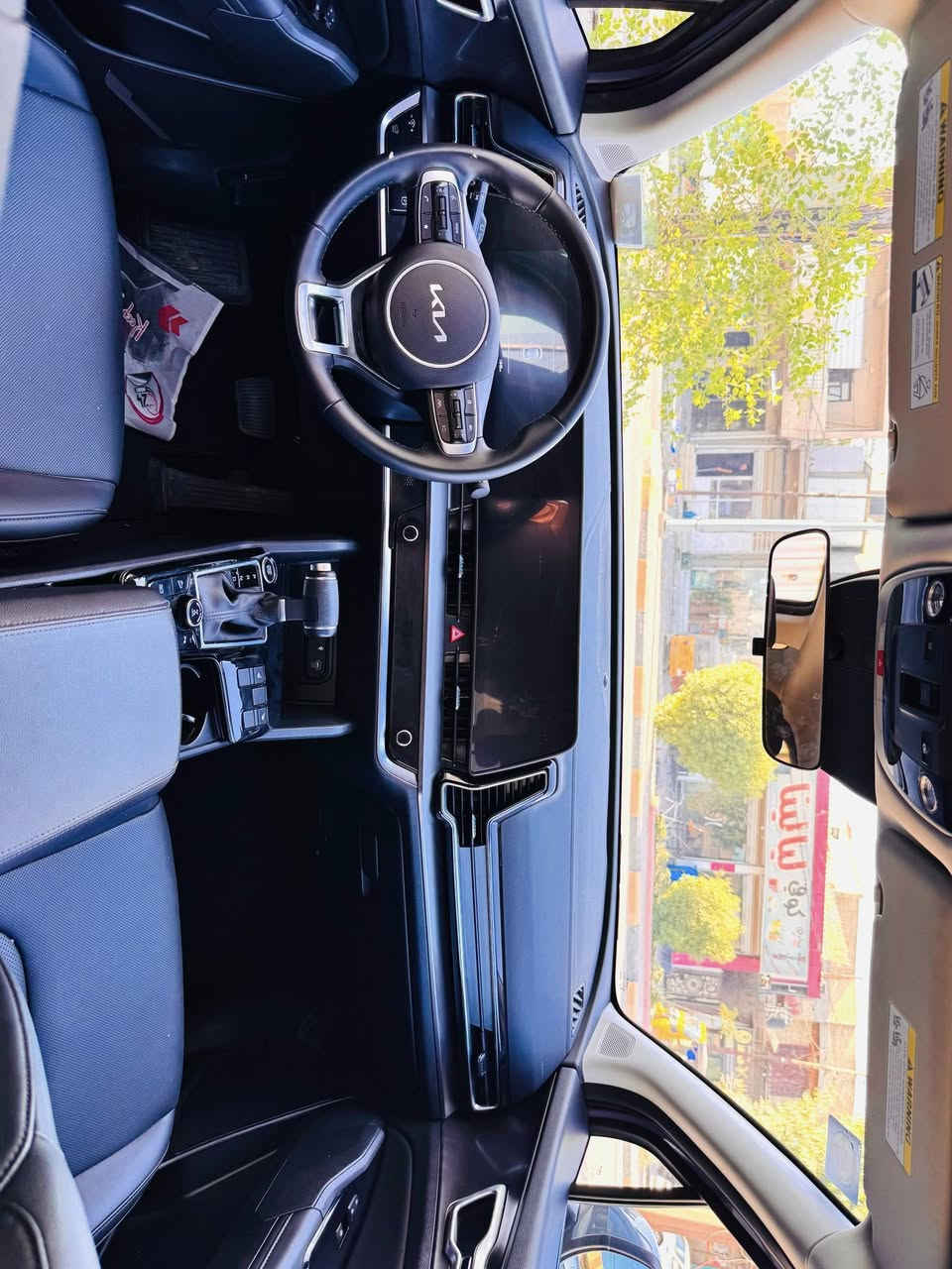 🚗 كيا سبورتيج 2025 للبيع – بحالة ممتازة وبسعر مناسب! 🚗المواصفات العامة:الموديل: 2025المسافة المقطوعة: 2000 كم فقط (شبه زيرو)
الرقم: بغداد (بأسمي، تحويل مباشر)
المواصفات :كشنات جلد فاخرةفتحة سقف بانوراماجنطة كهرباءالسيارة بدون إيرباك 
مبدل فقط بنيدباب عكس السايد (معمر ومصبوغ)
السيارة على الواقع أحلى وأجمل من الصور
ملاحظة للمشتري:السيارة جاهزة وما تحتاج أي مصروف، وصور الحادث متوفرة وموجودة للي يحب يشوفها يراسلني.
للتواصل والاستفسار عبر الواتساب : 
📱 *********** 📱***********

