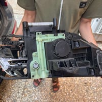 جينيسيس GV80 • مكسورة • كربلاء
