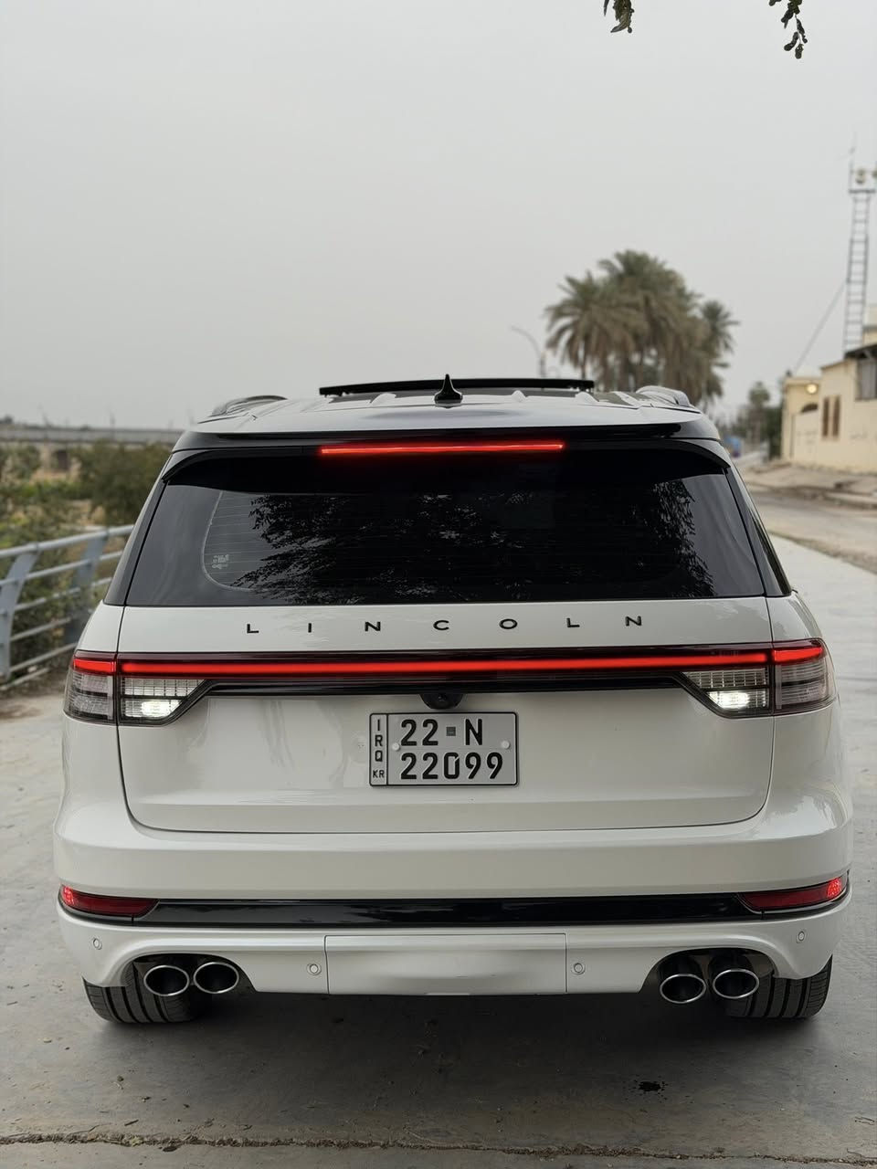 السلام عليكم 
((الصناعه آمريكا تابعه الى شركة فورد))
لينكولن اڤيتور موديل 2023
 محرك 3.5تون تيربو 🚀🚀
#مواصفاتها  
كشنات كهرباء 
رادار امامي
رادارات جانبية
كامرات 360
كير دكم 
يدات الأبواب بصمة
صندوق كهرباء
لايتات زنون +لد
كشافات لد
حساسات خلفي امامي
 هيترات بالكشنات
فتح وغلق الابواب كهرباء 
مقاعد مساج 
 7 راكب 
3 قطع تبريد
مري شفط
 حجم المكينة : 3500 تون تيربو
. تشغيل عن بعد
 ترحيب عن الاقتراب
فول مواصفات 1/1 جاهزة. 
ماشيه 31 الف
ضرر السياره ثلاث قطع 
جاملغ وبنيد وطخه في الجاملغ الخلفي 
سياره حادث سطحي بدون دواخل 
رقم اربيل  معها موافقه تظليل بالسنويه
السعر 325  
***********

