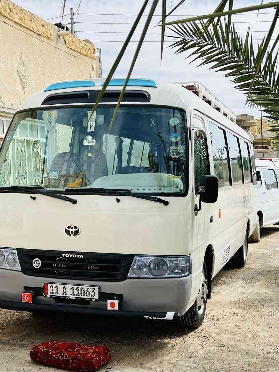 سلام عليكم لبيع
كوستر راس ثور مديل 2001
سياره جاهزه كير مكينه اكسل كفاله 
حداده جديده تخم تايل برجستون 
دوشمه جديده سياره جاهزه على آخر حبايه 
رقم بغداد نكليزي 
مكان بصره
لاستفسار 
***********
