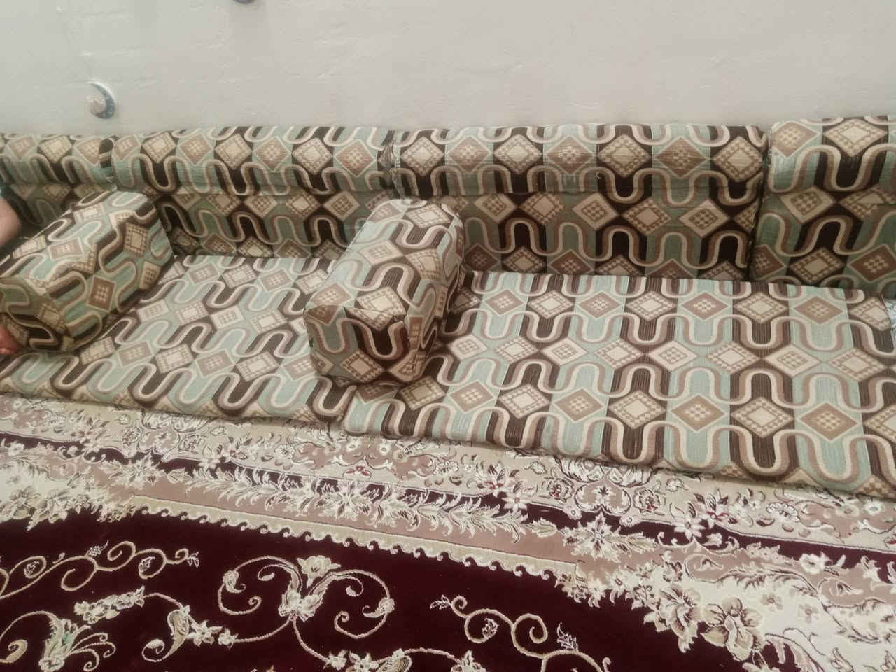 جلسه نظيفه للبيع
اربع منادر وتجايات ومساند للاستفسار عالخاص


**إذا كنت صاحب هذا الإعلان وتريد حذفه لأي سبب، رجاءا أرسل رسالة إلى الدعم الفني**