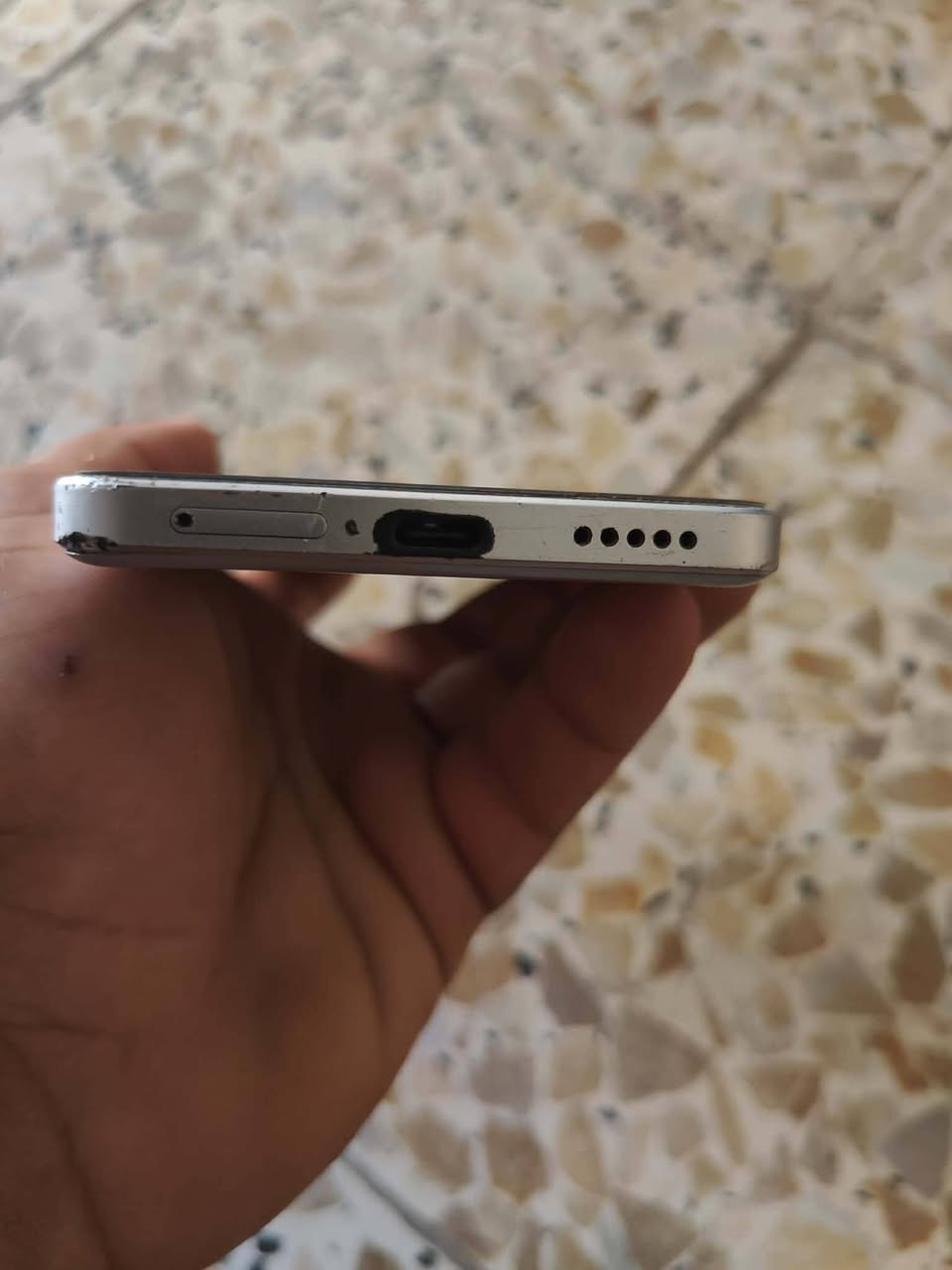 سلام عليكم  للبيع بوكو x6برو
جهاز نضيف مكفول من الفتح 
الذاكره 512

دبل سيمكارت 

المكان النجف 

رقم ***********

السعر 235او بي مجال قليل 
بدون ملحقات
