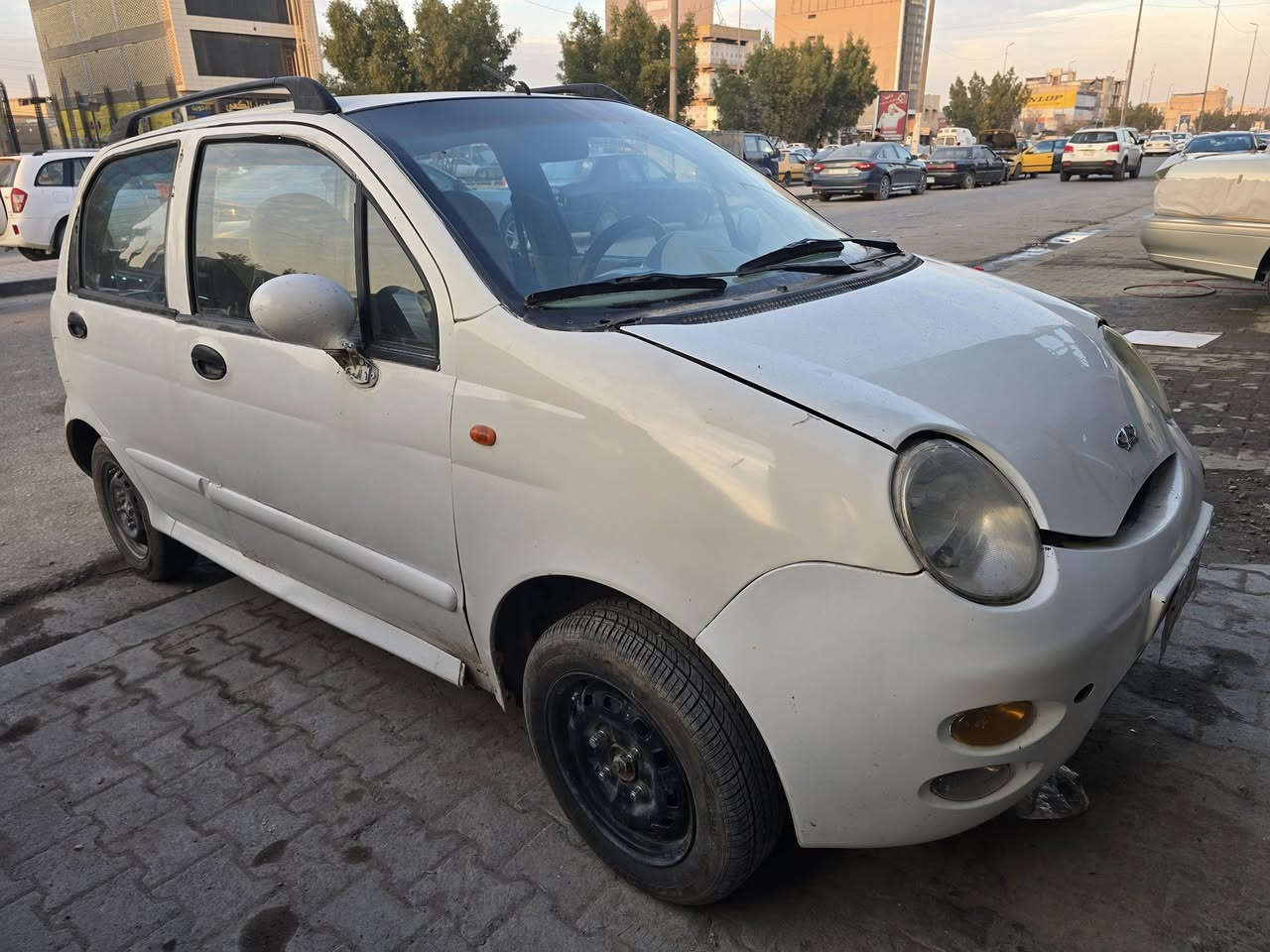 سياره كيو كيو (QQ) 2013 للبيع المكان نجف السياره محوره بيها مكينه وكير كورلا  الكير اوتماتيك.
المكينه والكير يخبلن فووول وكشرها كلش زين والحداديه زينه والكهربائيات كلها شغاله رقمها نجف وراعيها يمي  السعر 25
للإستفسار الاتصال على الرقم ***********
