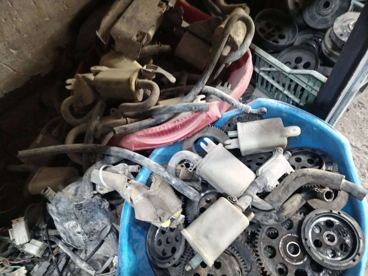 سلام عليكم كلشي موجود تفصيخ وجديد مكاين ماكس شرك طابوكه كلشي موجود محركات شغال وطافي محل علاوي ابن محمد سماوه خشابه مقابل سفان شراي يجي للمحل ويدلل


**إذا كنت صاحب هذا الإعلان وتريد حذفه لأي سبب، رجاءا أرسل رسالة إلى الدعم الفني**