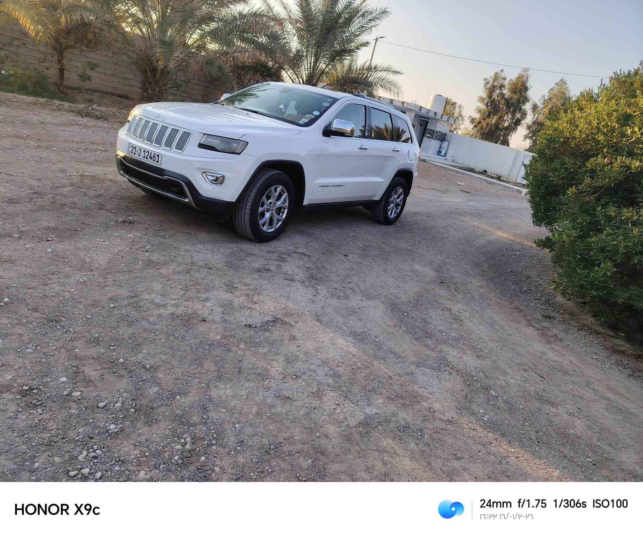 جيب لاريدو لمتد موديل 2014 فول مواصفات مكفوله من الدعاميه للدعاميه
مري شفط
فول حساسات
صندوك كهربائي
كشنات كهربائيه
رقم سليمانيه وباسمي 

سياره جديده 
الاستفسار الاتصال على الرقم ***********
