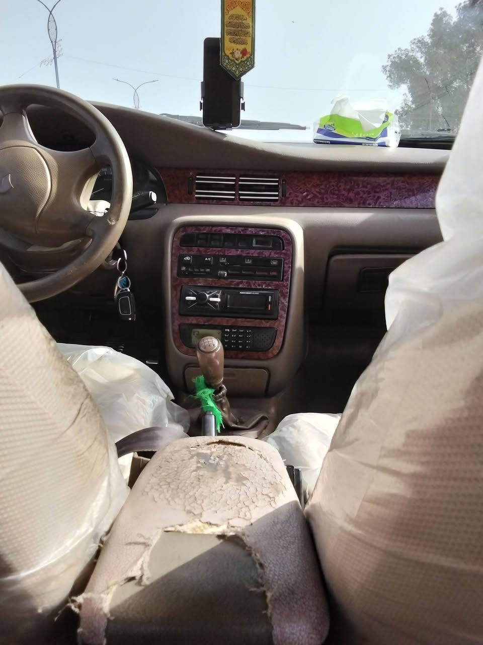 السلام عليكم ورحمه الله وبركاته
سمند موديل 2011
 السعر 28 مصفره هيئة وغرامات السنويه لل 2027   مشروع وطني تحويل مباشر 
  باتري جديد سلف جديد باور جديد  تخم تاير جديد وكل كهربائيات شغاله
مكان السياره بغداد مدينة  ***********
