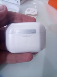 ايربود الجيل الرابع • مختمه • شغاله