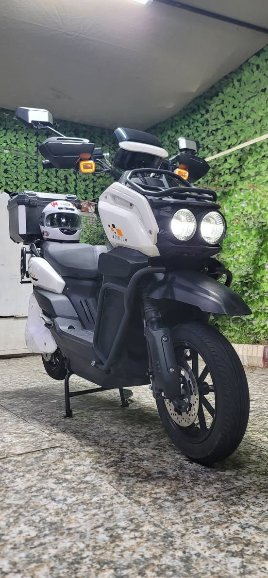 السلام عليكم....أباتشي. 2025..الملف 3000..السرعه 110..عدد التحويلات مع البك _5_..عدد البطاريات..6....اخوان (حجز ماكو)..
تحب اتصل وحياك الله...السعر (850) قفل ...مكاني بغداد الشعب...***********....واتساب موجود
